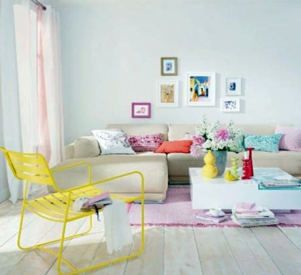 Pastel tones as wall colors soften the ambience at home Pastel tones as wall colors soften the ambience at home