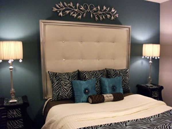 Find the perfect headboard - how to spice up the boring bedroom