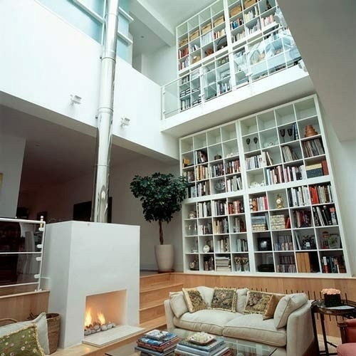 Once upon a time: 10 amazing practical house libraries