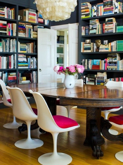 Once upon a time: 10 amazing practical house libraries