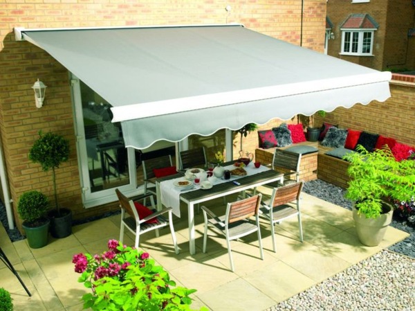 Terrace and garden sun protection ideas - use solar sails and awnings