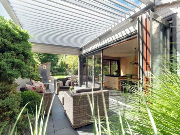 Terrace and garden sun protection ideas - use solar sails and awnings