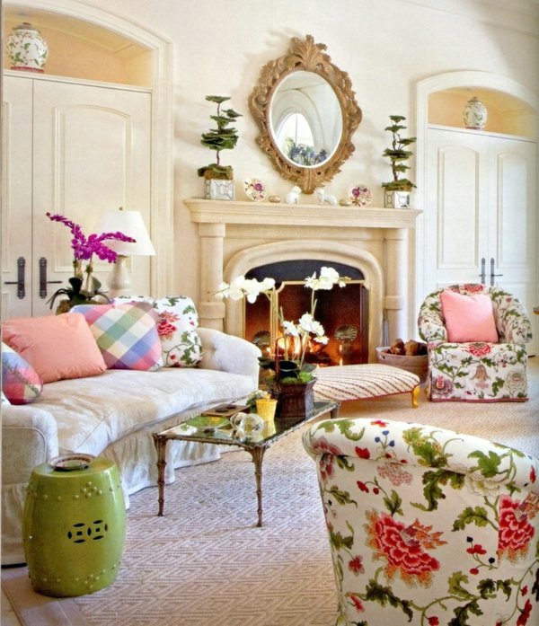 Fabric and wallpaper with floral design - Great Interior Ideas for Your Home Fabric and wallpaper with floral design - Great Interior Ideas for Your Home
