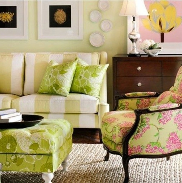 Fabric and wallpaper with floral design - Great Interior Ideas for Your Home Fabric and wallpaper with floral design - Great Interior Ideas for Your Home