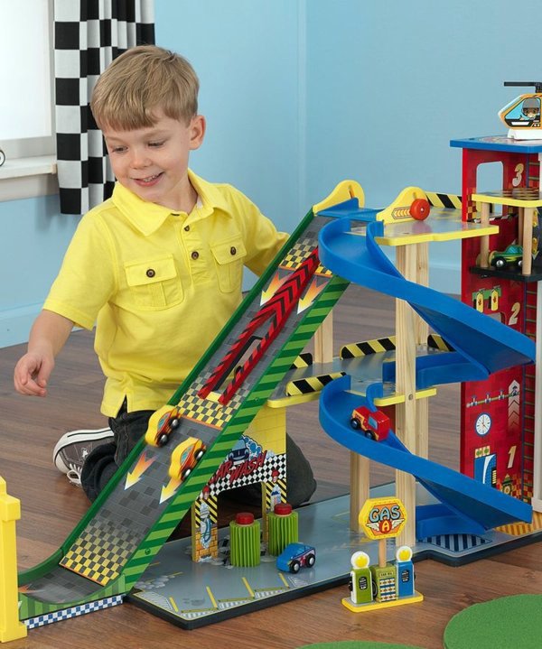 Einrichtungsideen - Nursery for boys - colored furnishing ideas