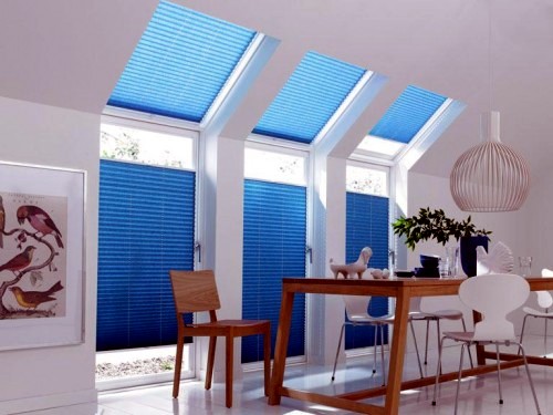 Colored shutters - 10 refreshing ideas