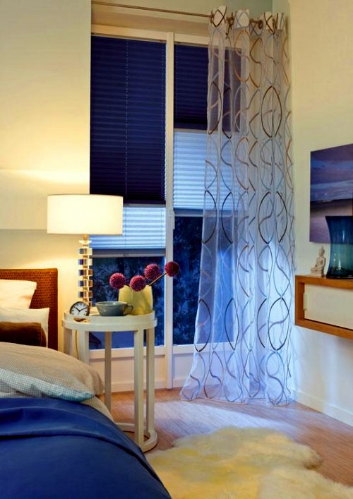 Colored shutters - 10 refreshing ideas