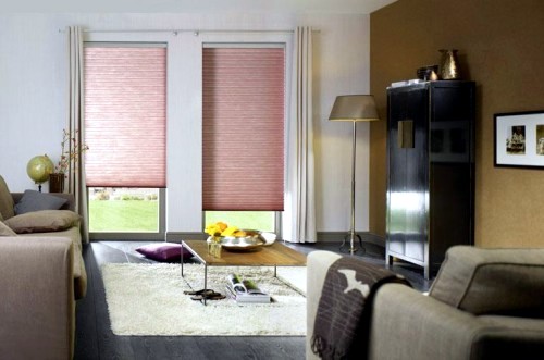 Colored shutters - 10 refreshing ideas
