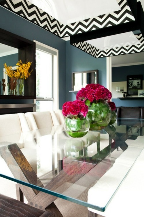 Interior Design Ideas - Graphic pattern in the living and dining area