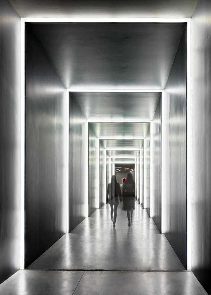 Skulpturen - Modern architect Fabio Novembre and his project Casa Milan