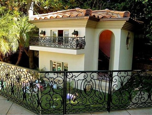 The most modern luxury dog house designs - Have you already selected for your favorite dog? The most modern luxury dog house designs - Have you already selected for your favorite dog?