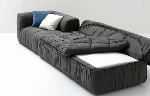 The functional Strips bed of Arflex - a comfortable masterpiece