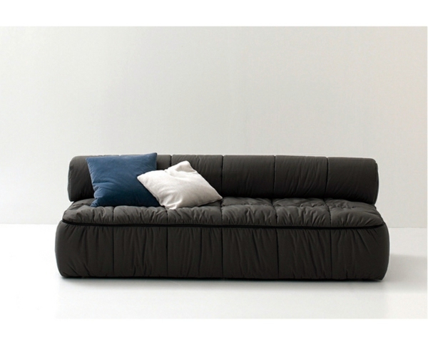 The functional Strips bed of Arflex - a comfortable masterpiece