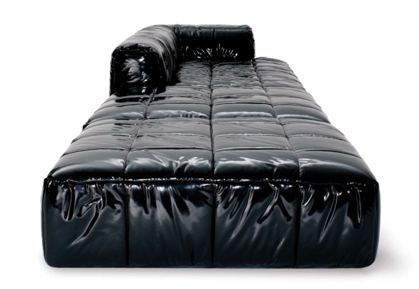 The functional Strips bed of Arflex - a comfortable masterpiece
