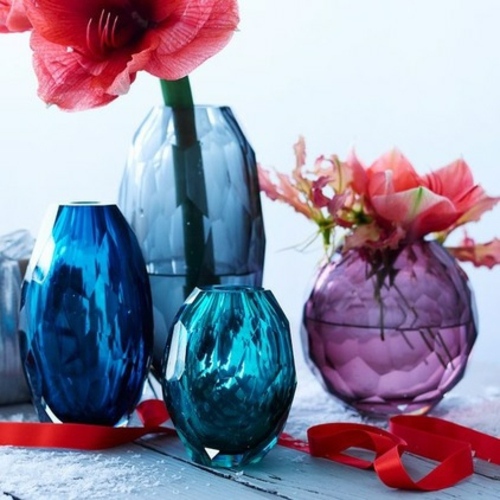 Wonderful home accessories for the coffee table