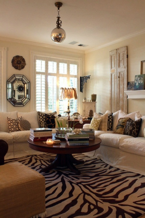 Wonderful home accessories for the coffee table