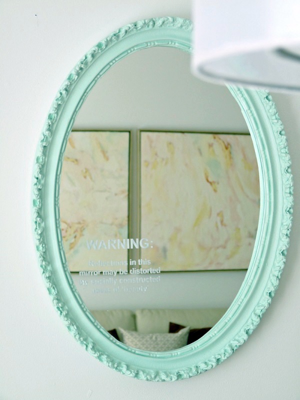 Cool DIY mirror - very sophisticated but affordable