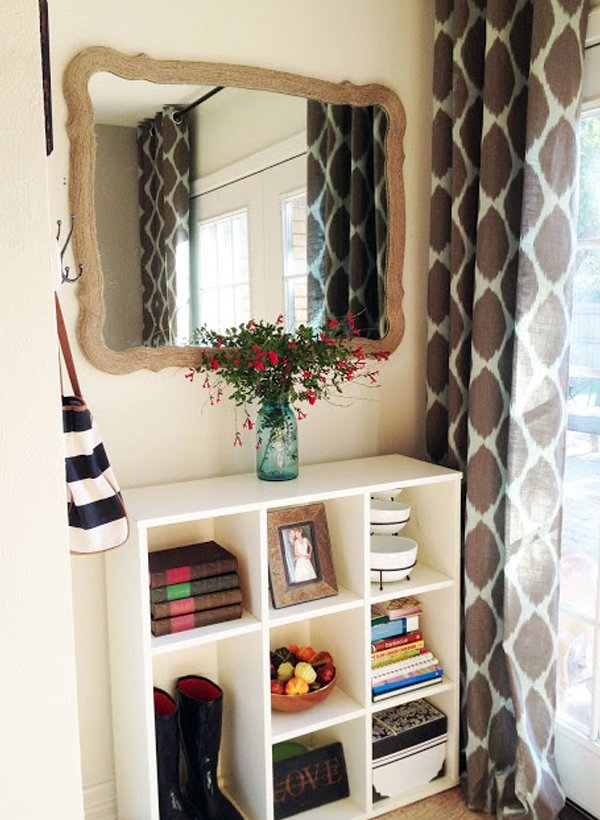 Cool DIY mirror - very sophisticated but affordable