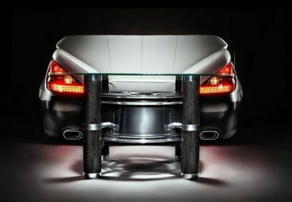 Selected coffee tables and sofas from auto parts Selected coffee tables and sofas from auto parts