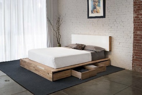 Everything cleared: 10 interesting beds with storage