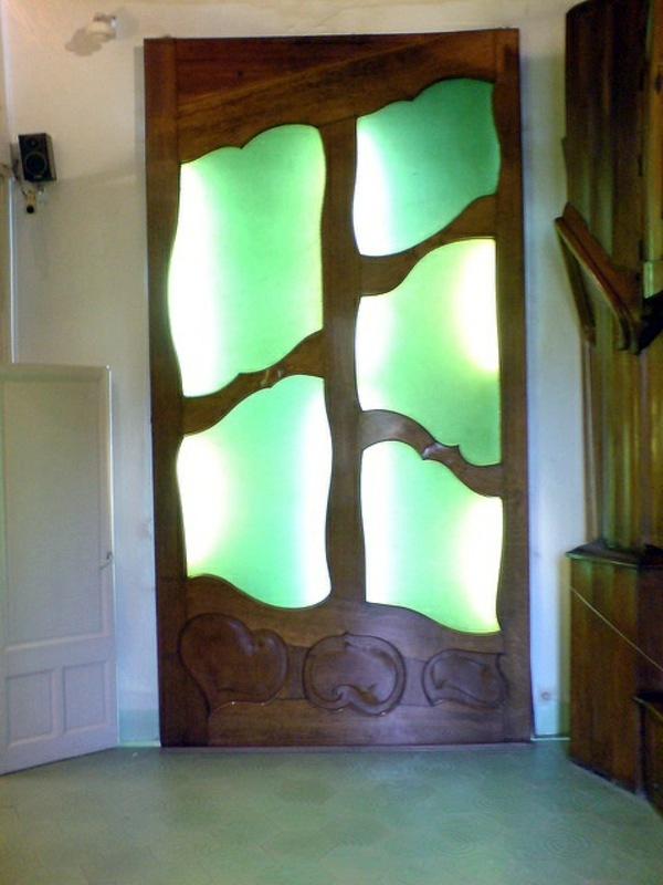 Chooses How To Right Doors For Wardrobes Interior Design Ideas