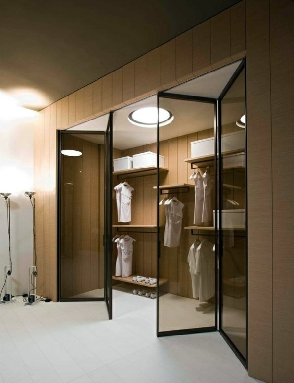 Chooses how to right doors for wardrobes