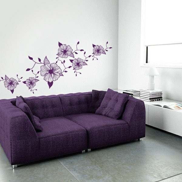 Attractive wall decoration with original artistic elements