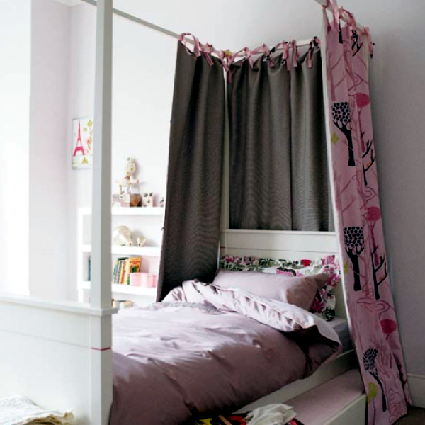 Designs for a good looking girl room