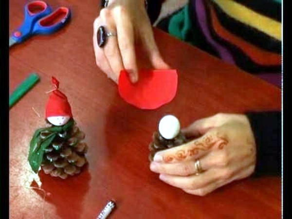Tinkering with pine cones will bring the whole family fun
