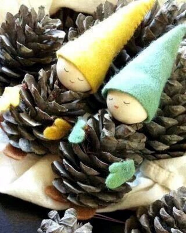 Tinkering with pine cones will bring the whole family fun