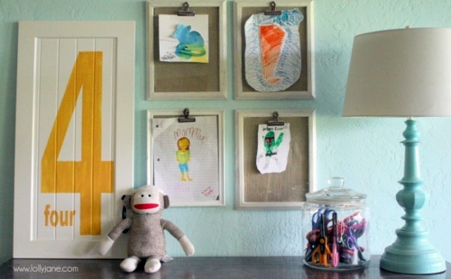 Art Display tinker - exhibition of children's drawings