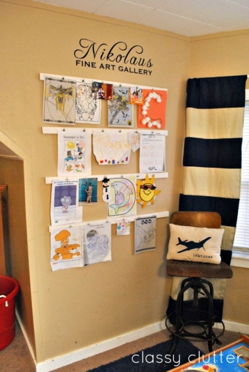 Art Display tinker - exhibition of children's drawings