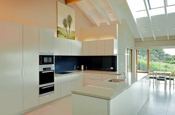 Modern Passive House Made of wood and glass - Space Architecture Studio Modern Passive House Made of wood and glass - Space Architecture Studio