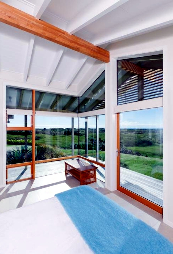 Modern Passive House Made of wood and glass - Space Architecture Studio Modern Passive House Made of wood and glass - Space Architecture Studio