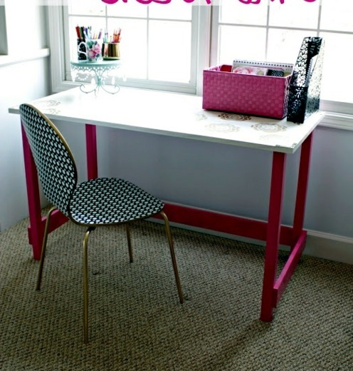 Build desk itself - 22 exceptional DIY Office Tables