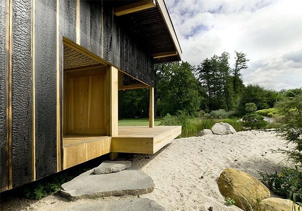 Simple tea house design in the Japanese style with exotic elements Simple tea house design in the Japanese style with exotic elements