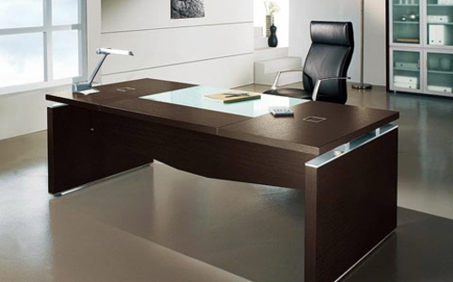 Desks and computer tables at low prices Desks and computer tables at low prices