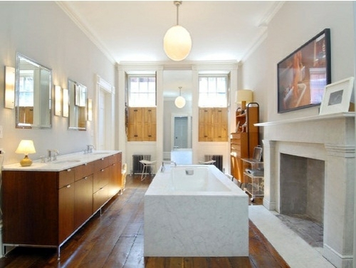 25 Bathroom designs with built-in fireplaces - romantic atmosphere