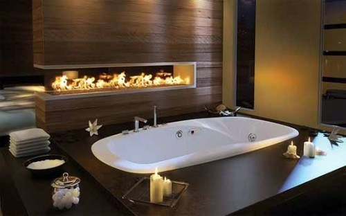 25 Bathroom designs with built-in fireplaces - romantic atmosphere