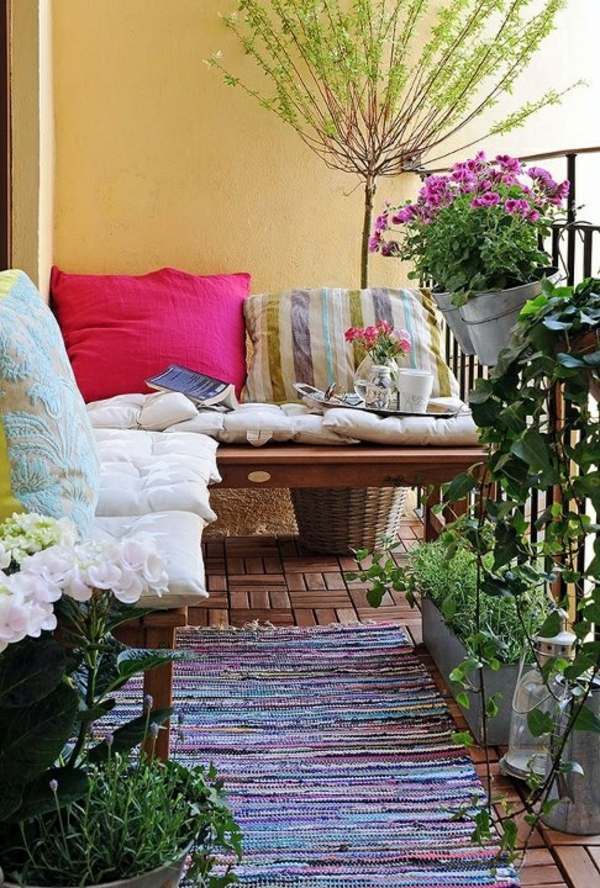 55 Balcony Greenery Ideas - Choose flowers for balcony and arrange