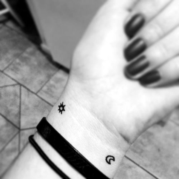 100 ideas for wrist tattoo - You are unique in the trend