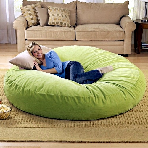 Large Round Beanbag – ergonomic design of Brookstone