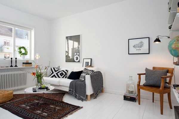 Trendy Apartment in Stockholm - black and white decor and furnishings Trendy Apartment in Stockholm - black and white decor and furnishings