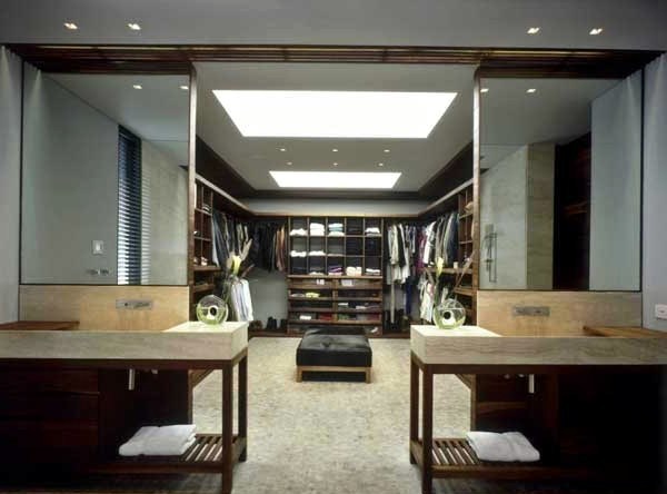 Modern Concrete Glass Residence in Mexico