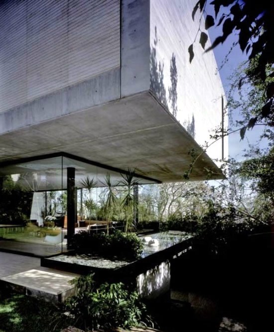 Modern Concrete Glass Residence in Mexico