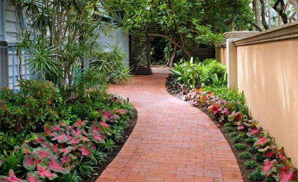 Garden landscaping with bricks - 15 great Gart Tight Stel Tung ideas