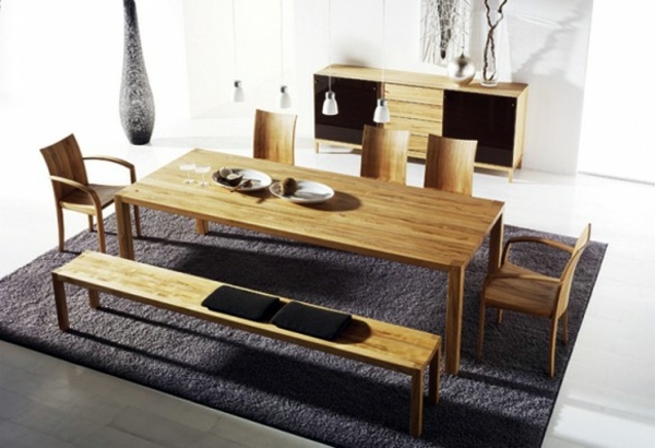 Modern furnishings in the dining room