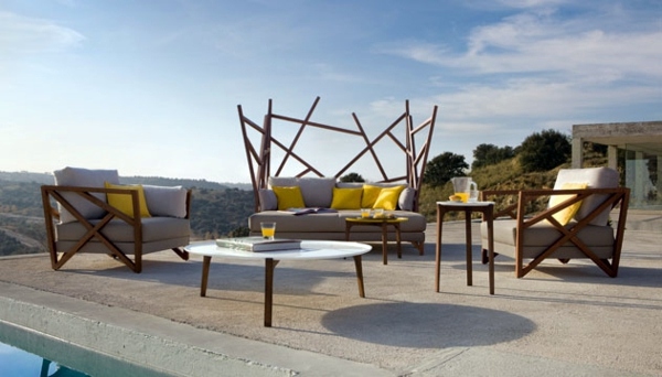 21 poly rattan garden furniture suitable for your garden, patio or balcony from Roche Bobois
