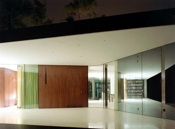 Modern house in the woods with Beautiful Views