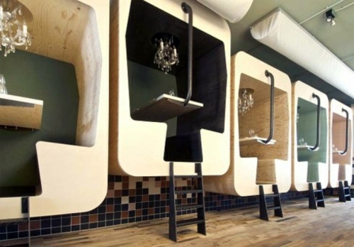 Wood dining - Stand Design Il Treno of Tjep - inspired by old train compartment